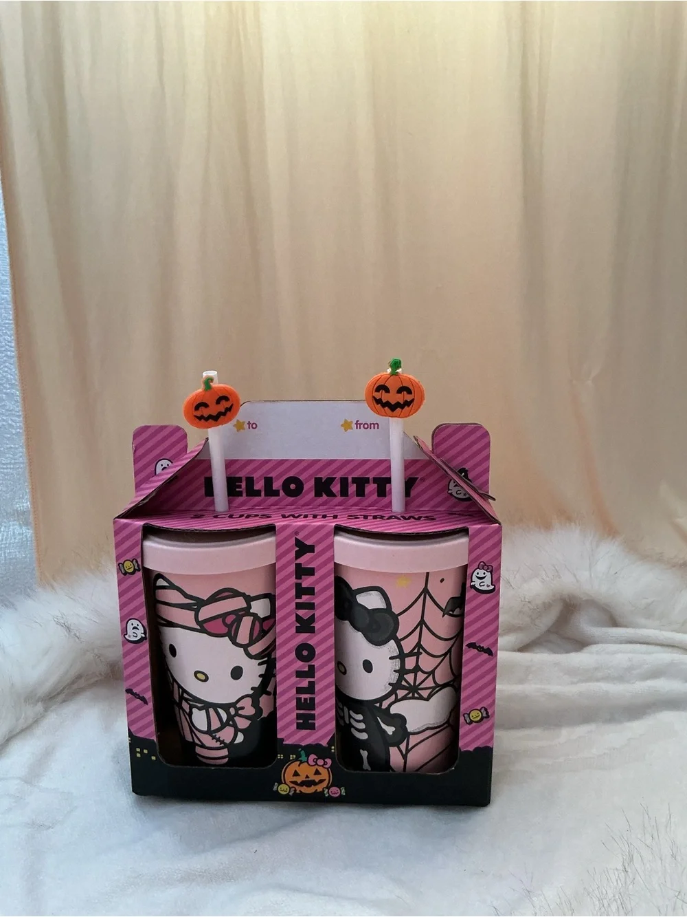 Hello Kitty guests style